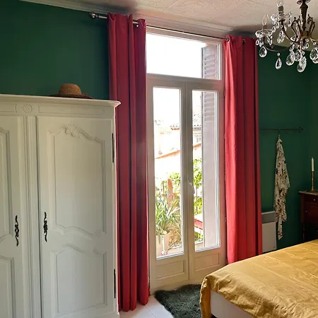 Chic Town House *