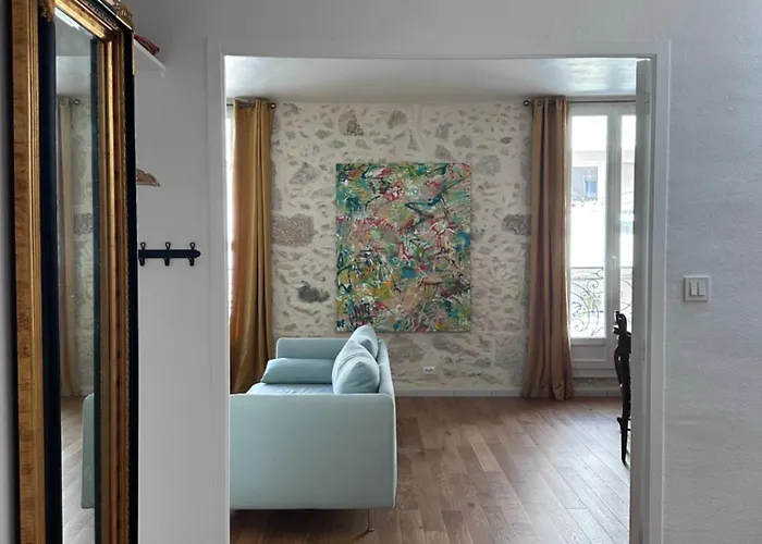 Chic Town House * ベジエ